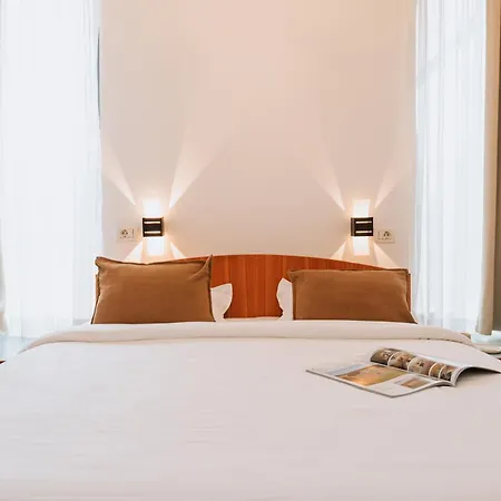 Hotel Duke Romana Center