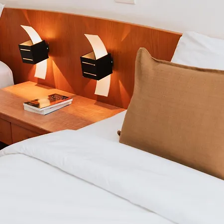 Hotel Duke Romana Center 3*