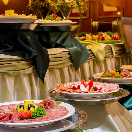 Hotel Duke Romana Center