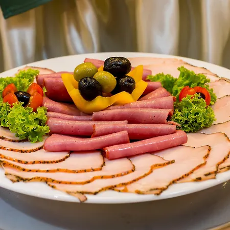 Duke Romana Center 3*