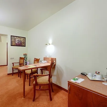 Duke Romana Center 3* Bukarest