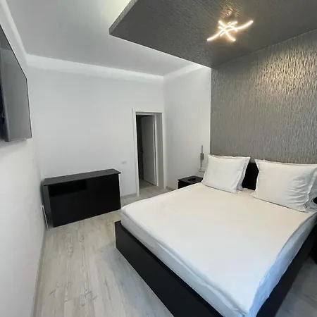 Hotel Duke Romana Center 3*