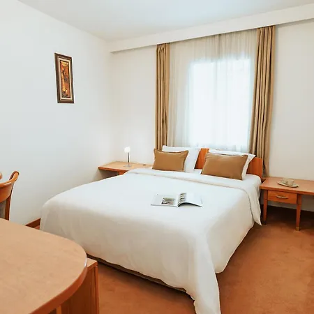 Duke Romana By Olala! 3* Bukarest