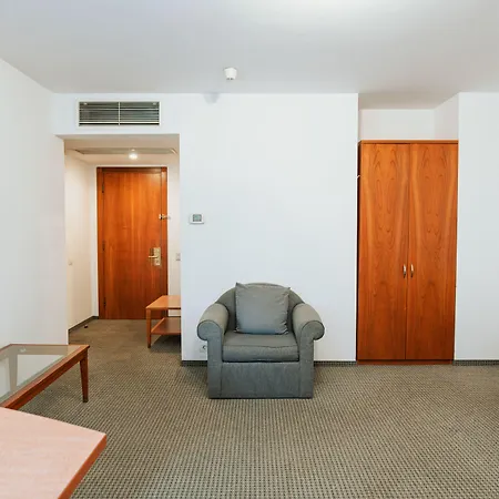 Aparthotel Duke Romana By Olala!
