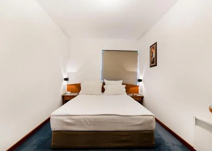 Duke Romana Center فندق بوخارست