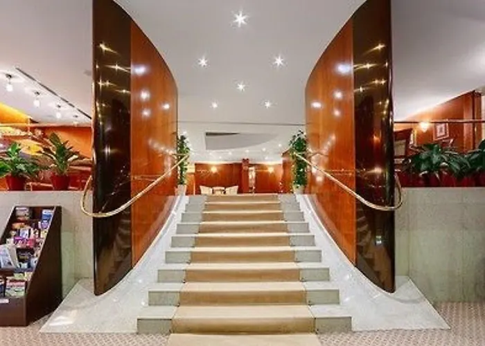 מלון Duke Romana Center