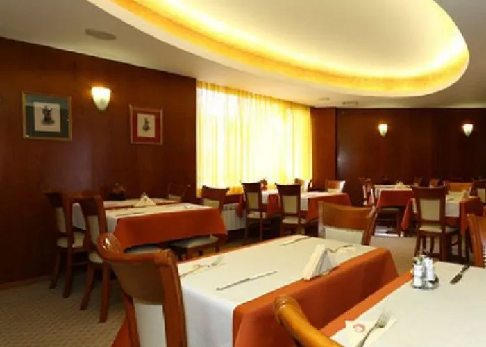 Duke Romana Center Hotel