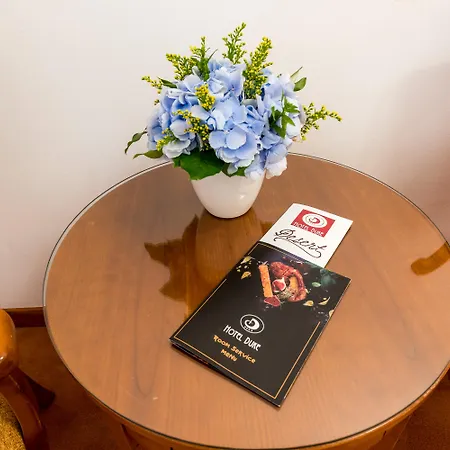 Duke Romana Center Hotel