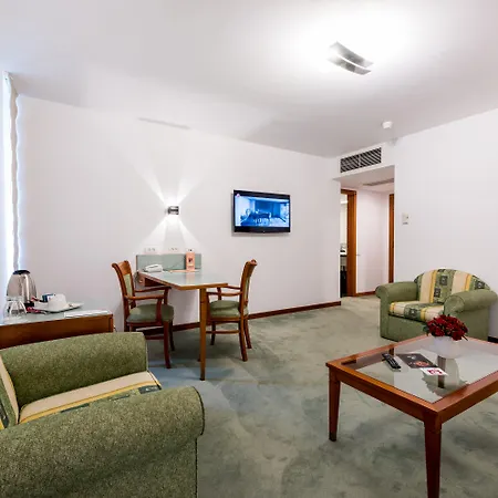 Duke Romana Center Hotel