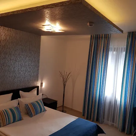 Duke Romana Center Hotel 3*