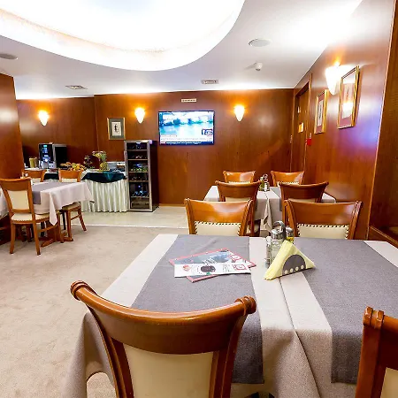 Duke Romana Center Hotel