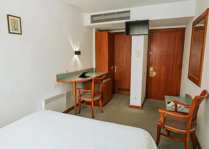 Duke Romana Center Bukarest