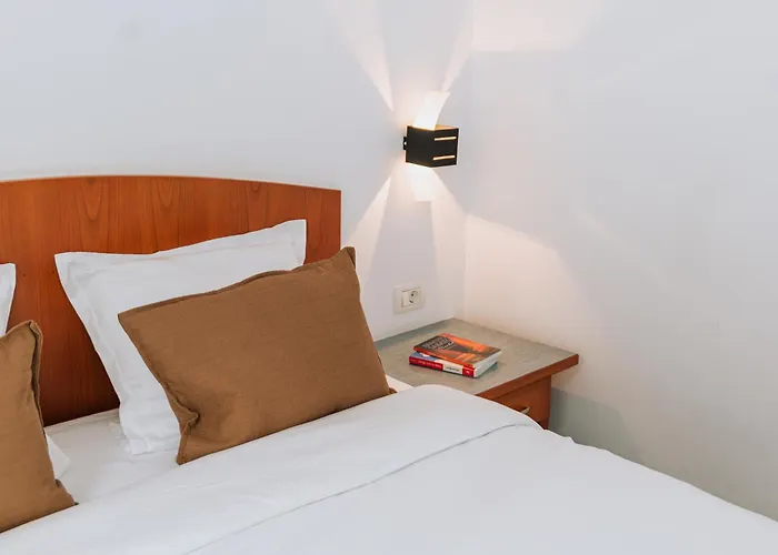 Duke Romana Center Hotel