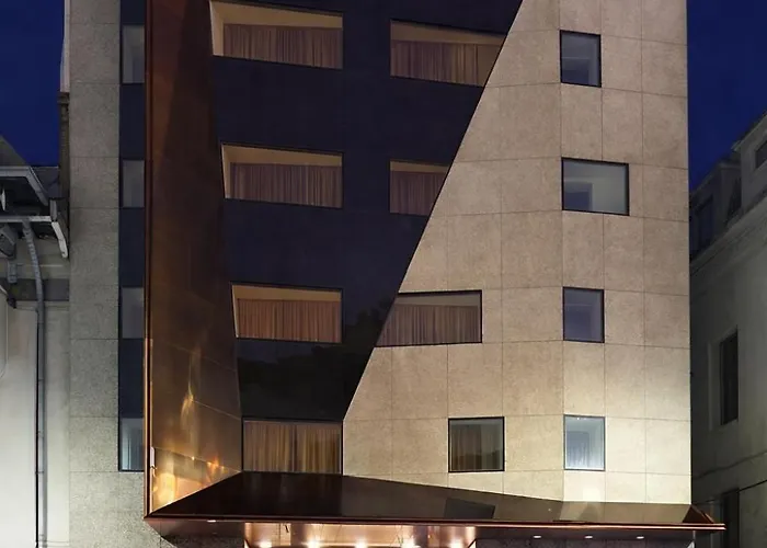 Duke Romana Center Hotel 3*