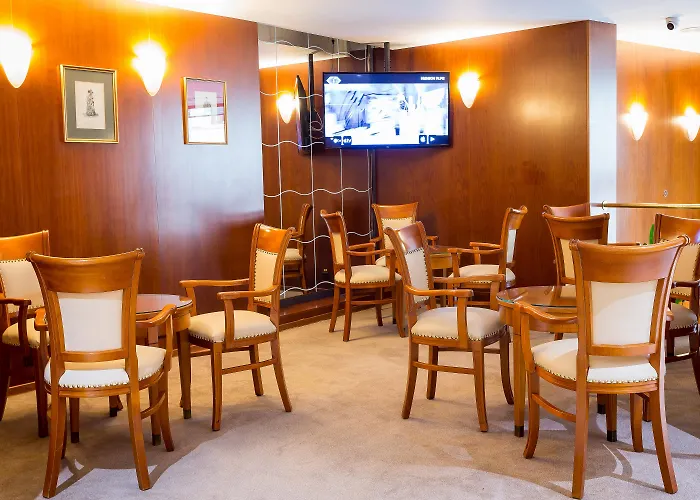 Hotel Duke Romana Center Boekarest